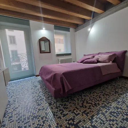 Apartament Con Terrazzo