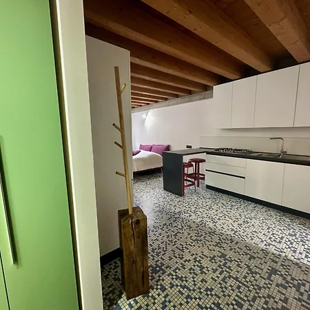 Apartament Con Terrazzo Udine